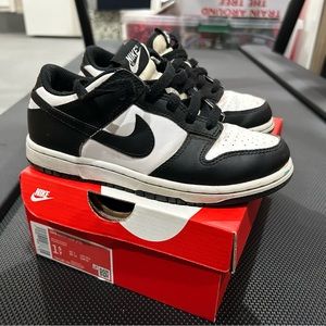 Kids Nike Dunk Panda’s